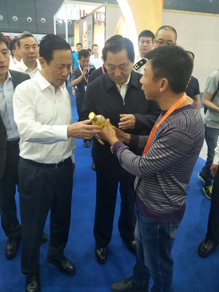 ng电子游戏,油茶种植出产加工销售,植物油种植出产加工销售